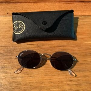 Brand new Ray ban sunglasses